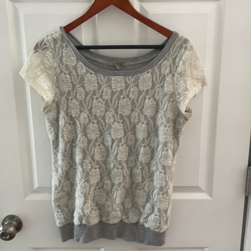 Anthropologie Bordeaux lace short sleeve top